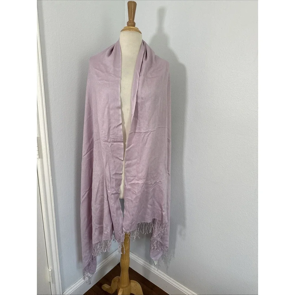 Scarf Shawl Lavender Pashmina Silk‎ Soft Woven Fringe Romantic Minimalist Wrap